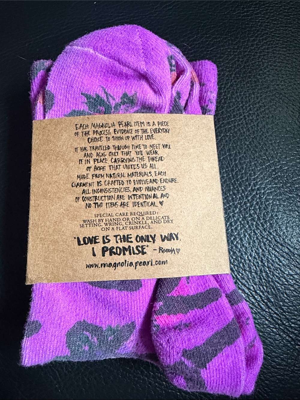 Magnolia Pearl Floral Love Amour-Vie En Rose, NWT - Picture 3 of 13